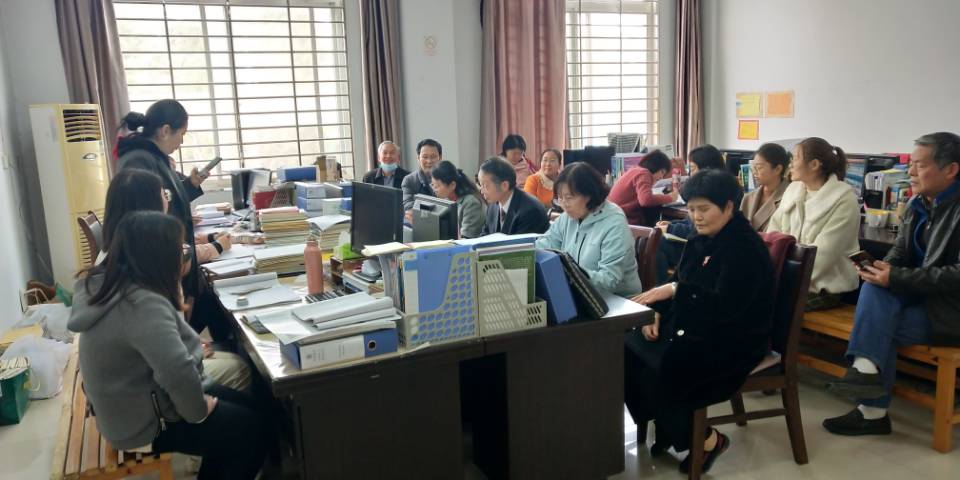 说明: 大学英语